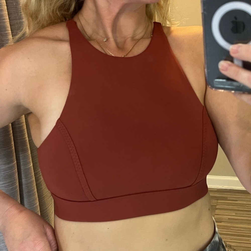 IVL collection sports bra/ tank. Stretchy but very supportive!